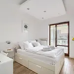 Aparthotel Night Gieldowa 4*