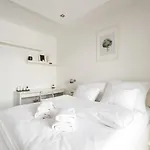 Aparthotel Night Gieldowa Warschau