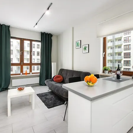 Night Gieldowa Varsovia