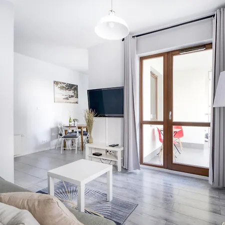 Night Gieldowa Varsovia