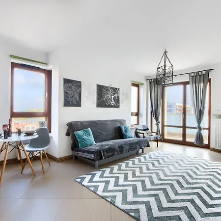 Night Gieldowa Lägenhetshotell 4*