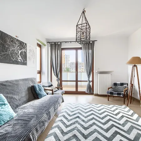 Night Gieldowa Apart-hotel 4*